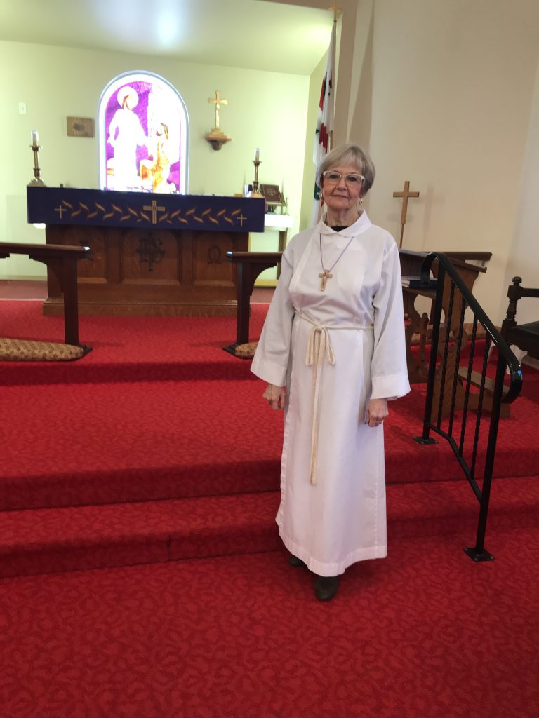 Dianne Lambert Layreader, Organist
